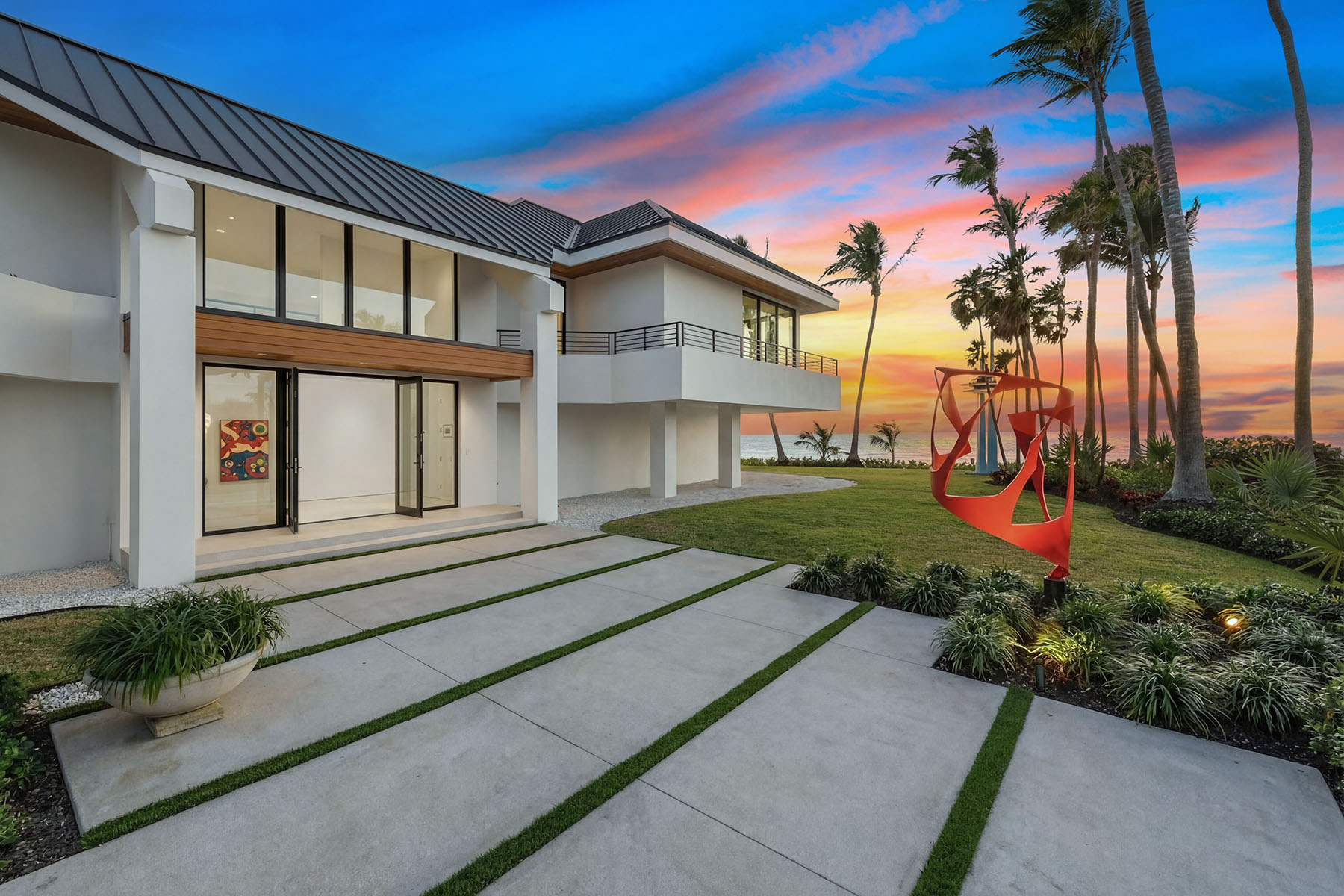 30 3rd Avenue S, Naples, FL