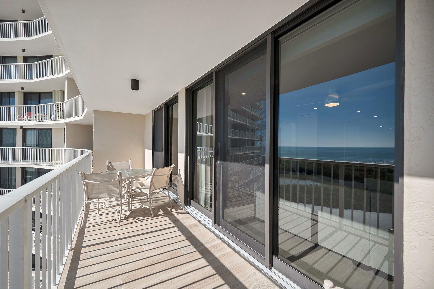 380 Seaview Court , 1405