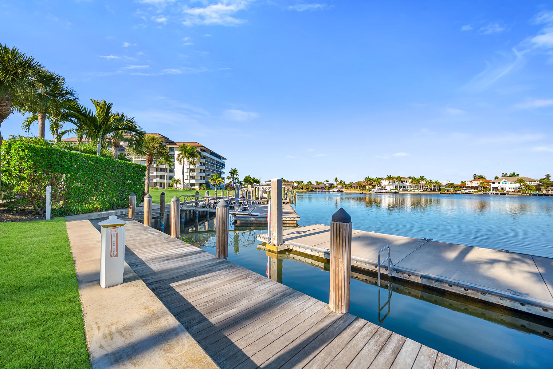 380 Seaview Court , 1405