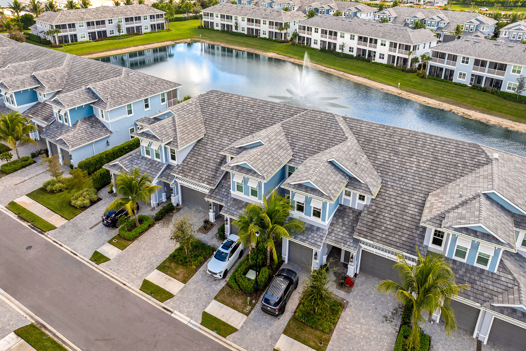 2609 Seychelles Circle , 1607
