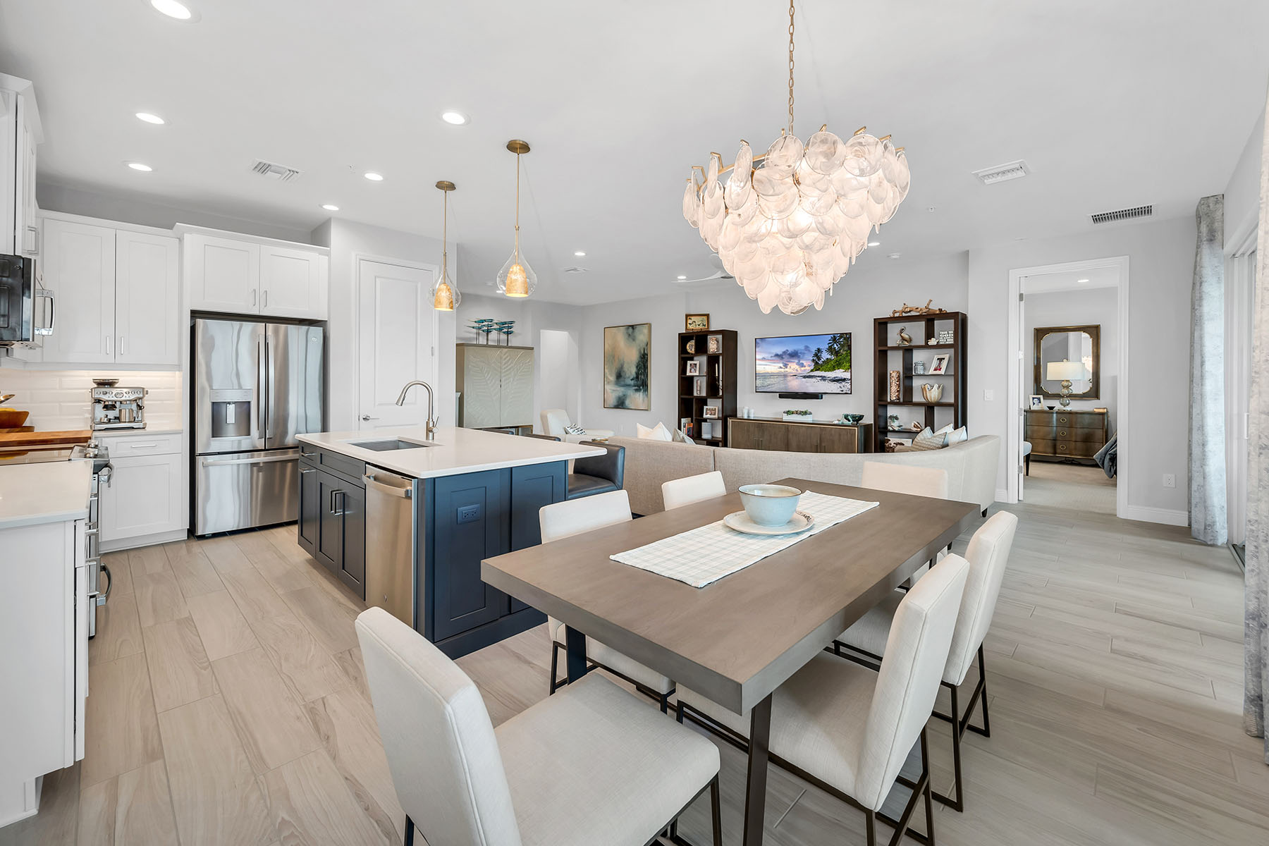 2609 Seychelles Circle , 1607