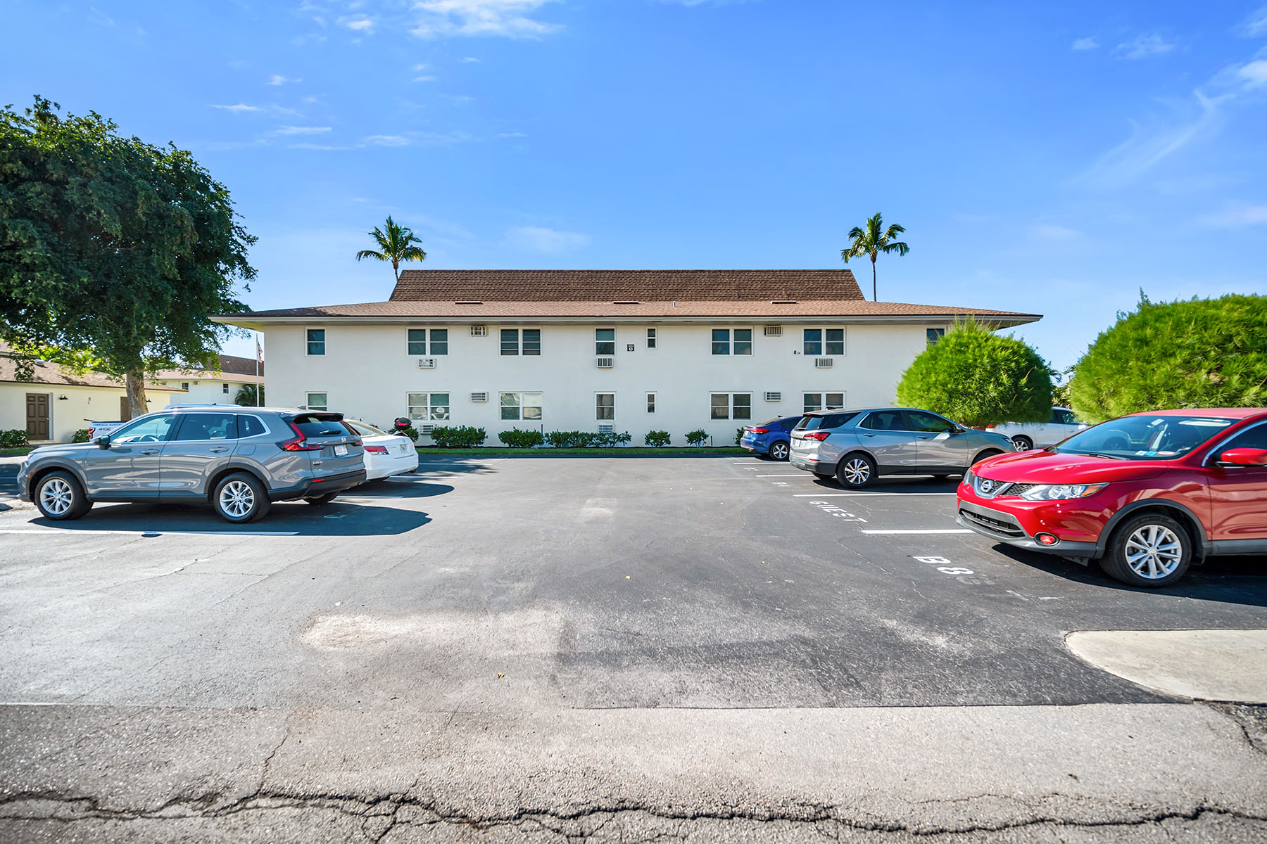235 Seaview Court , B2