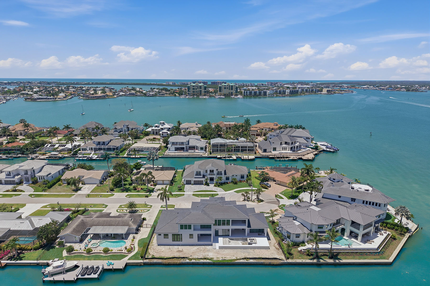 975 Sundrop Court