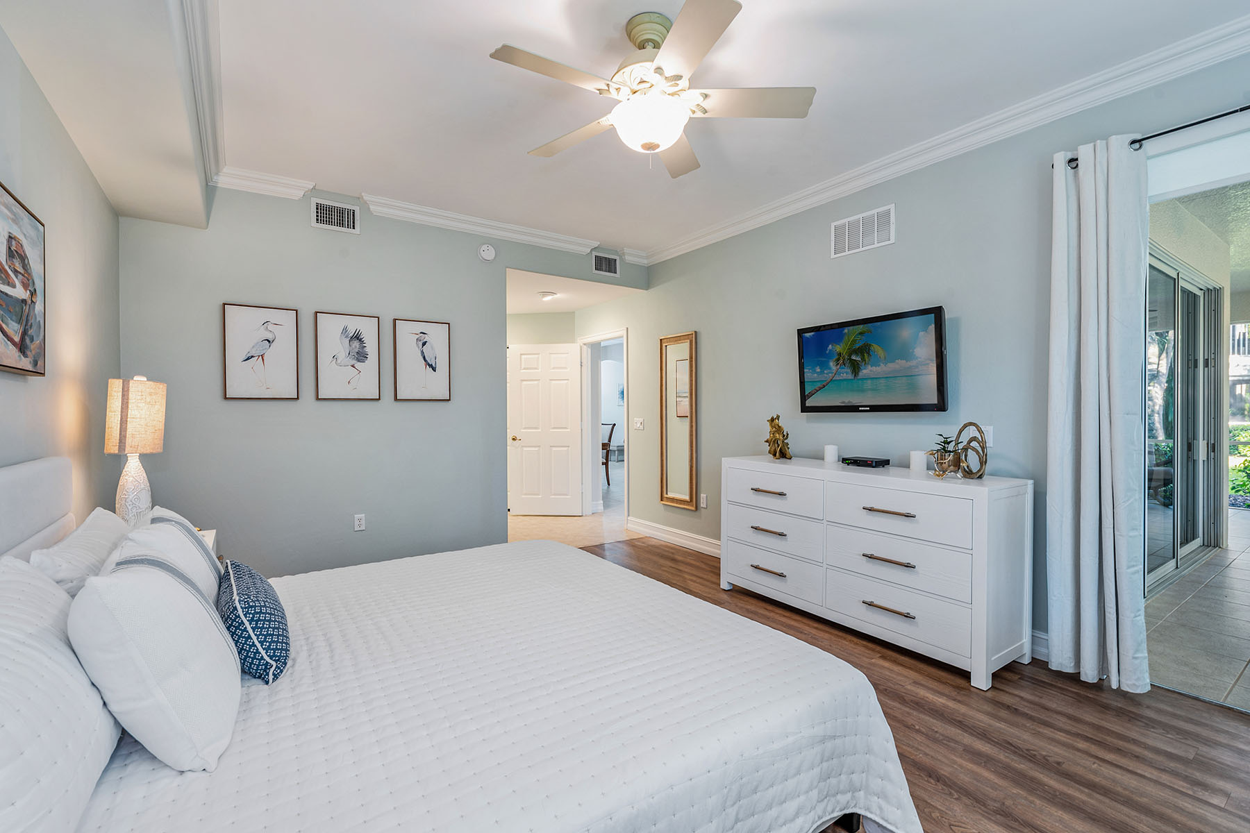 2012 Tarpon Bay Drive N , 101