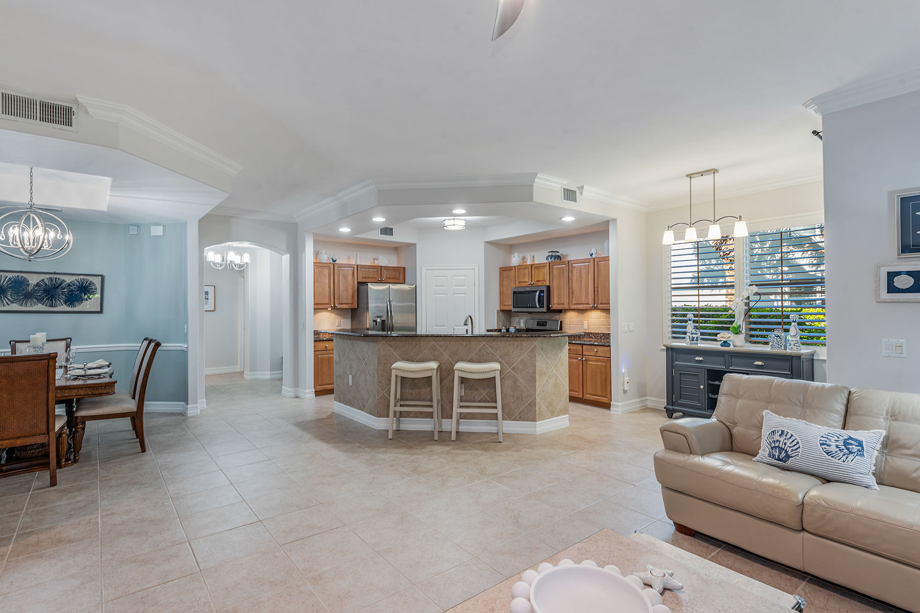 2012 Tarpon Bay Drive N , 101