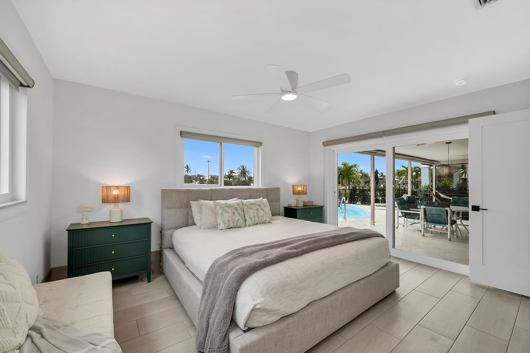 280 Ibis Street