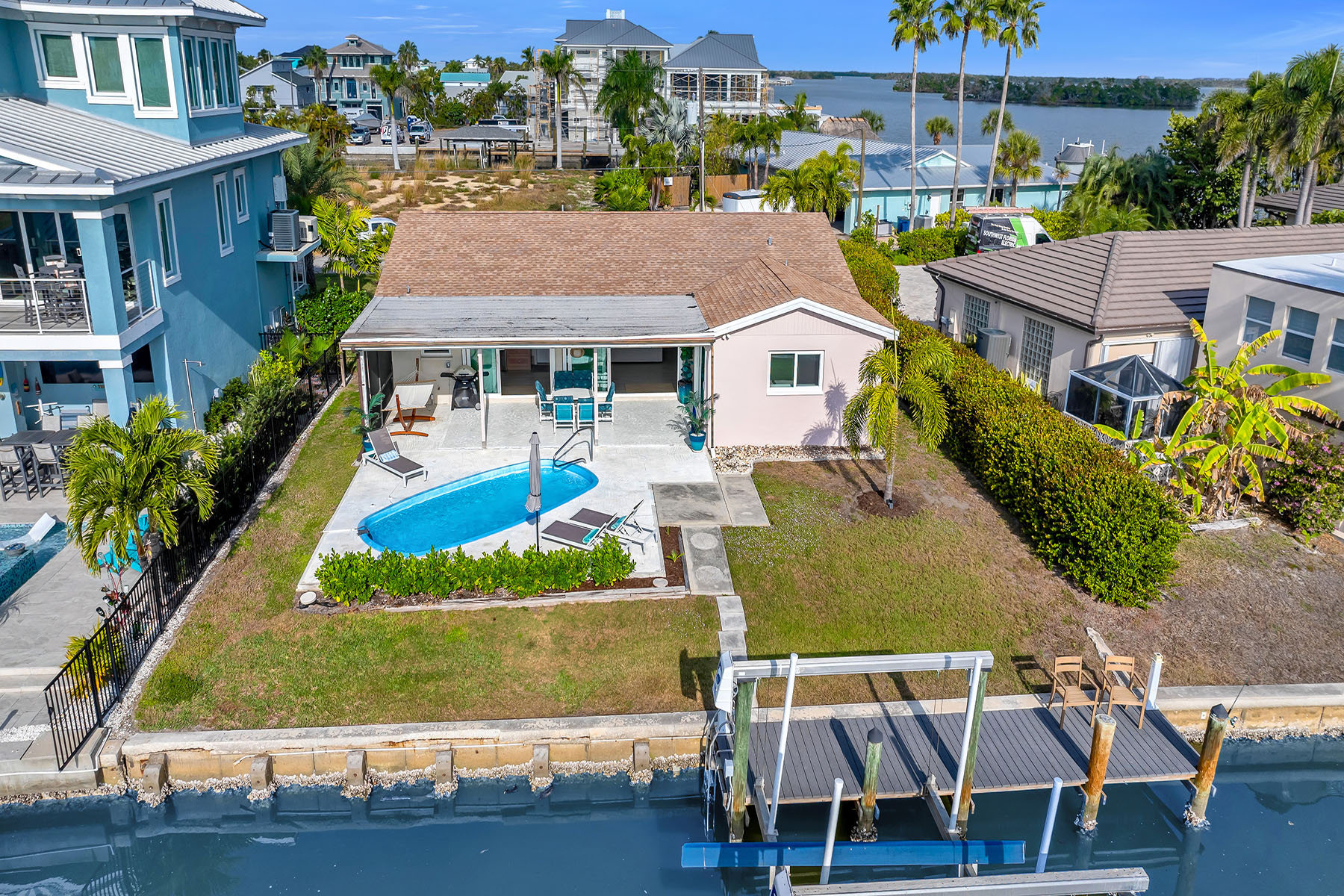 280 Ibis Street