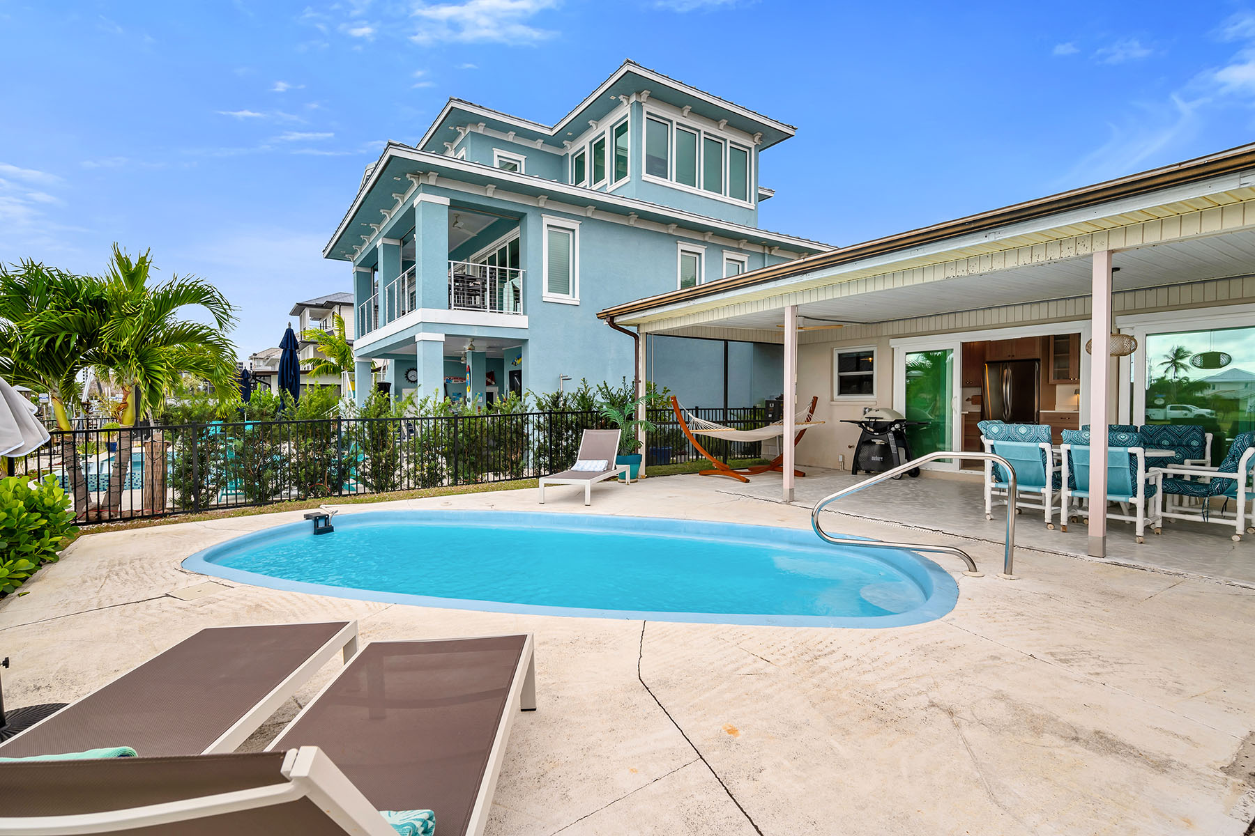 280 Ibis Street