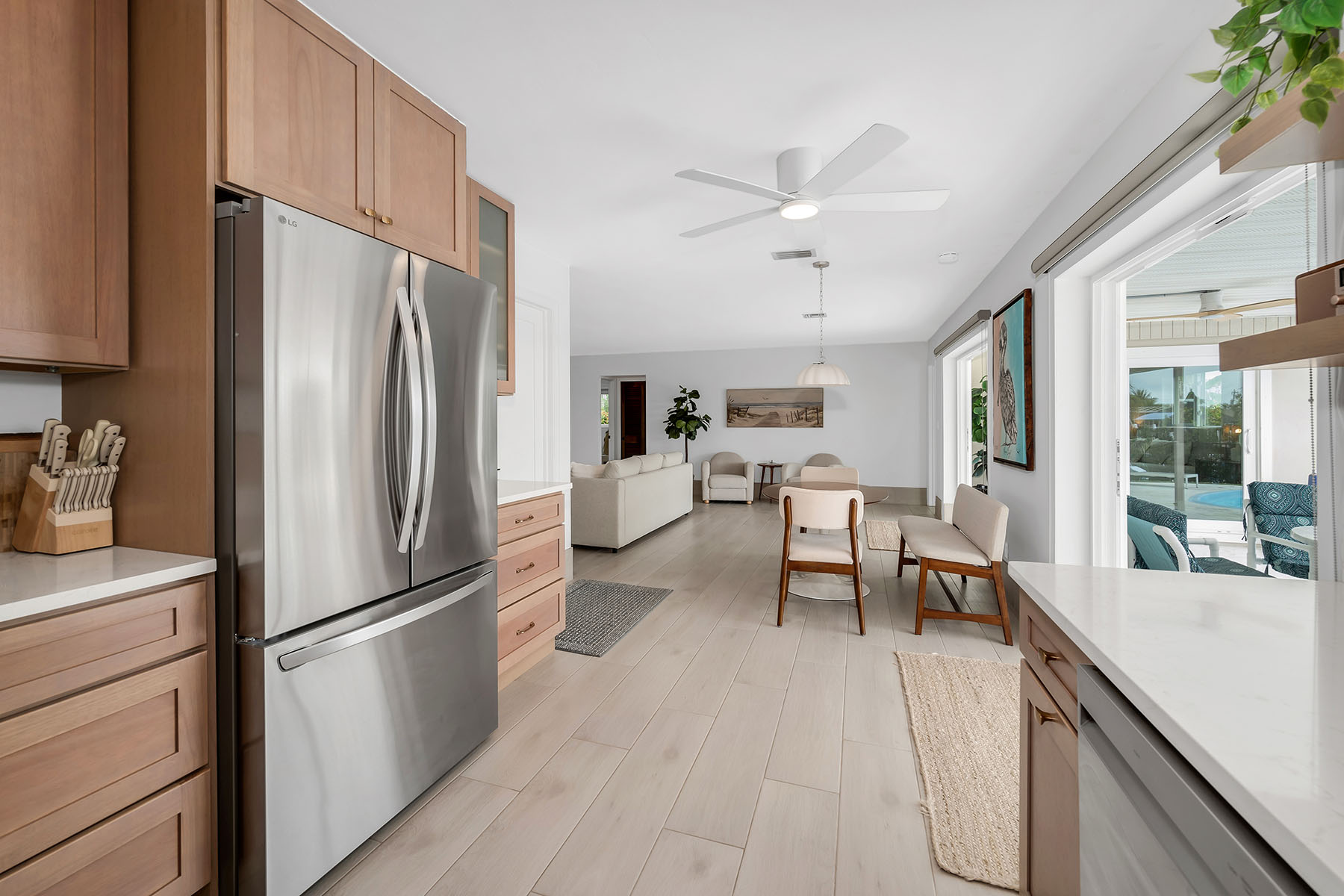 280 Ibis Street