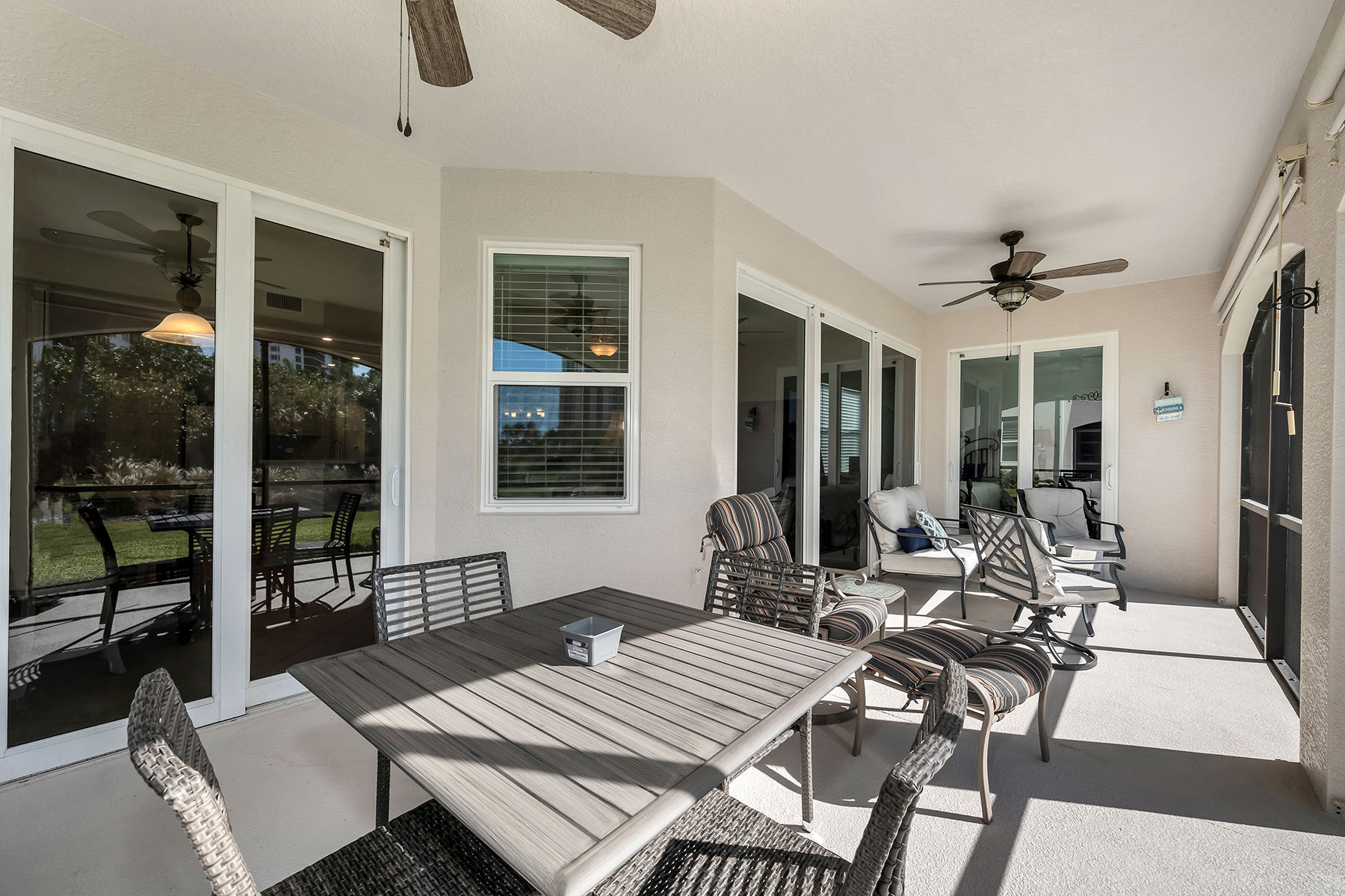 1285 Rialto Way , 102