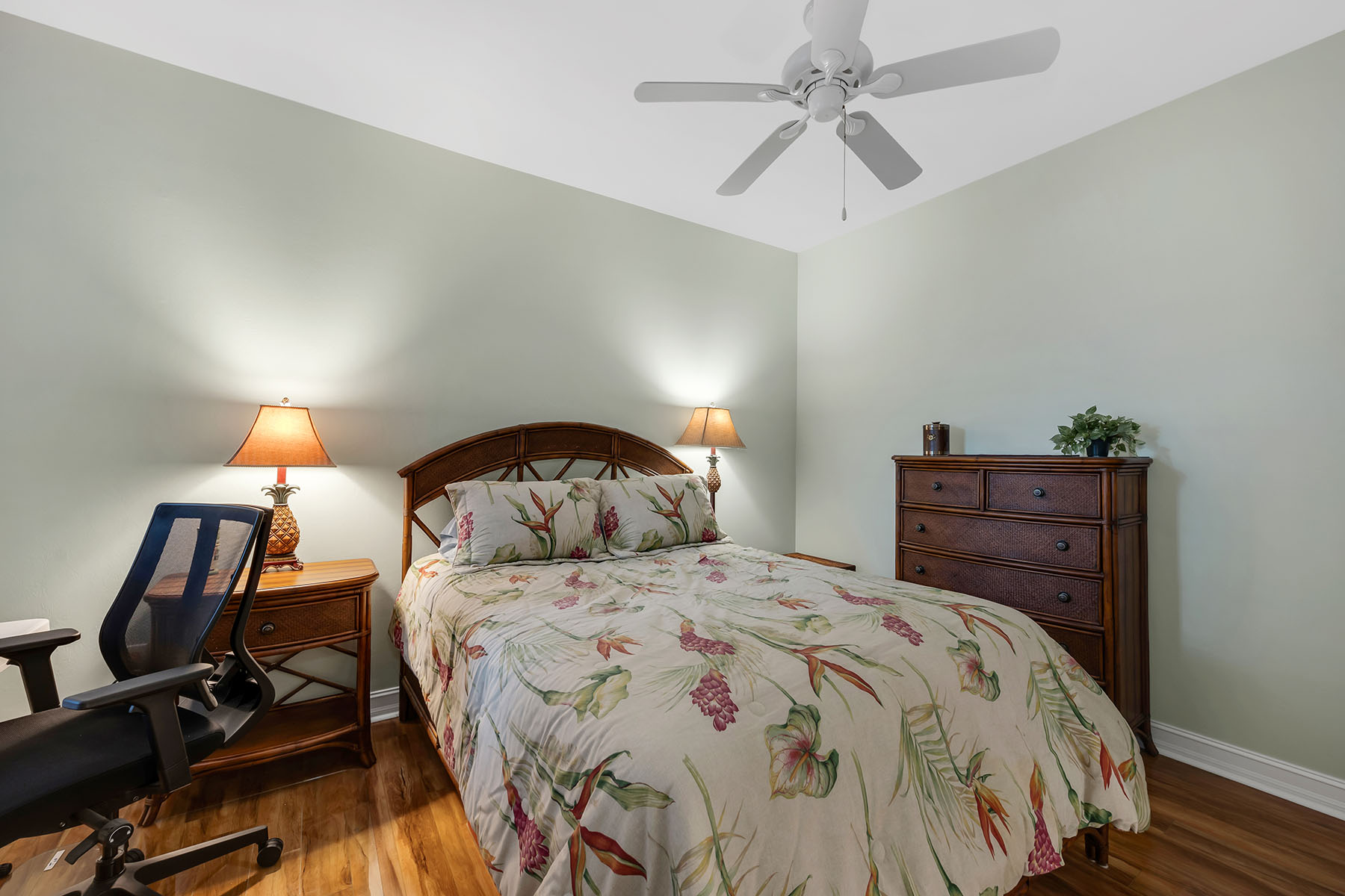 1285 Rialto Way , 102