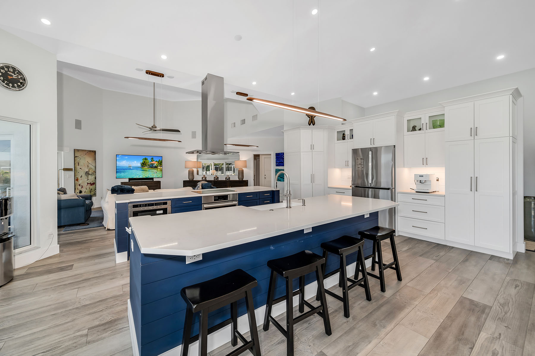 829 Bluebonnet Court