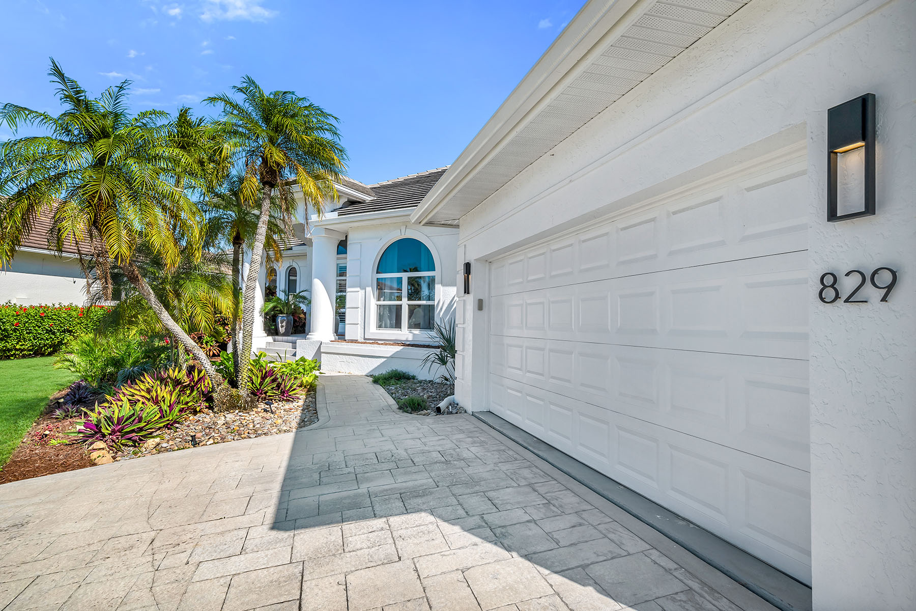 829 Bluebonnet Court
