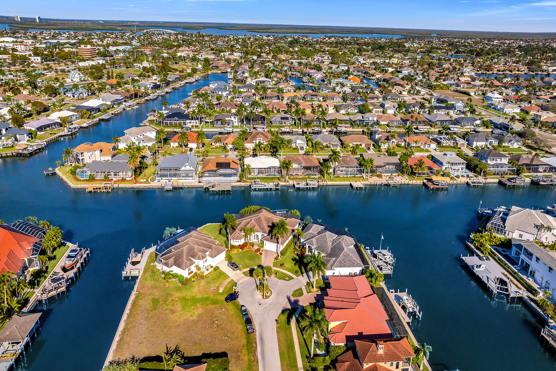 829 Bluebonnet Court