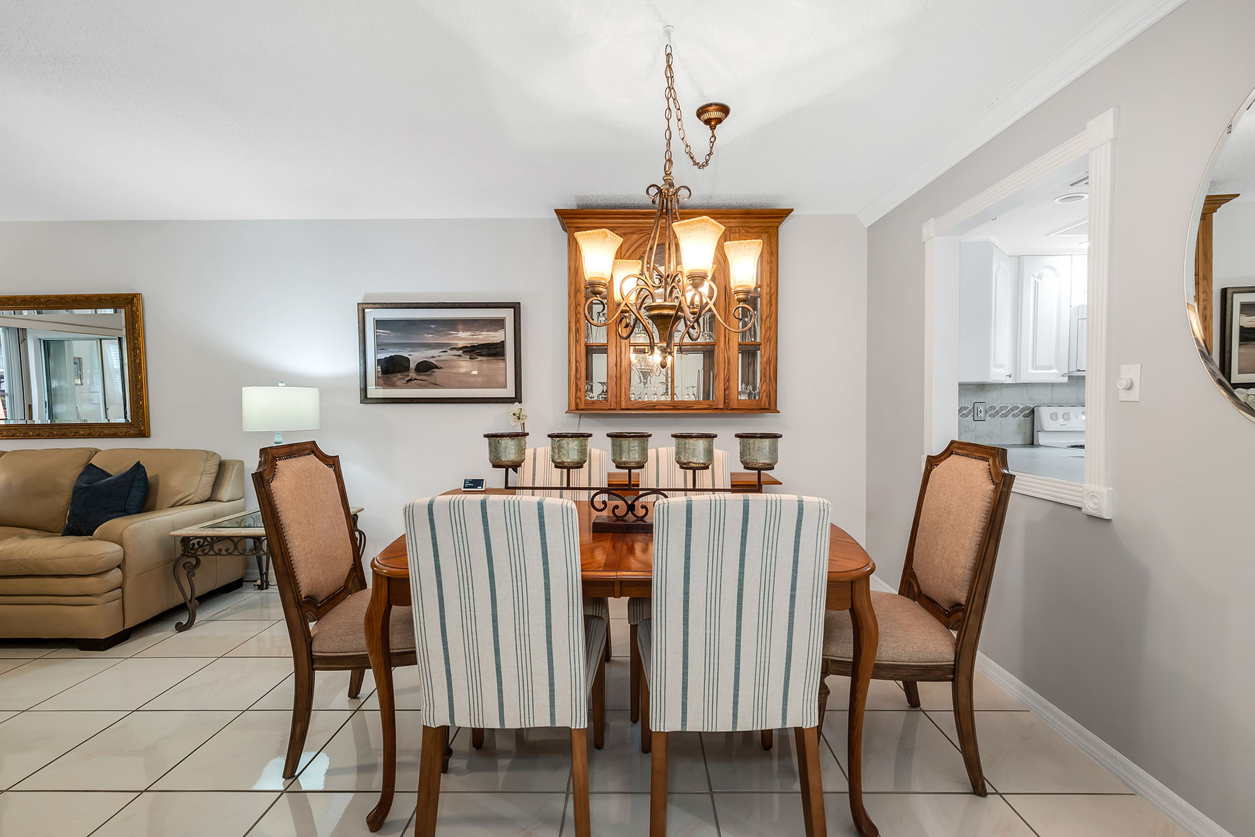 200 Valley Stream Drive , 3B