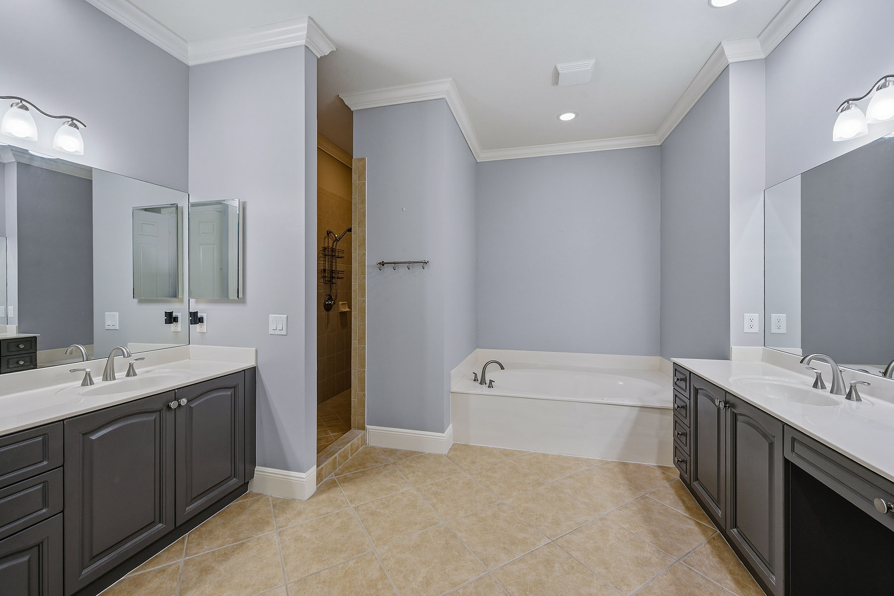 9057 Cherry Oaks Trail , 201