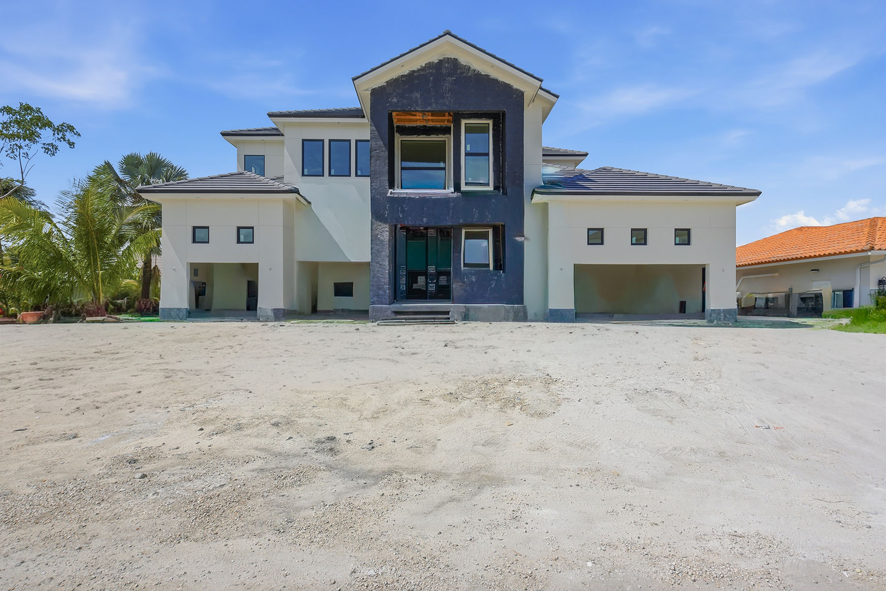 1790 Maywood Court