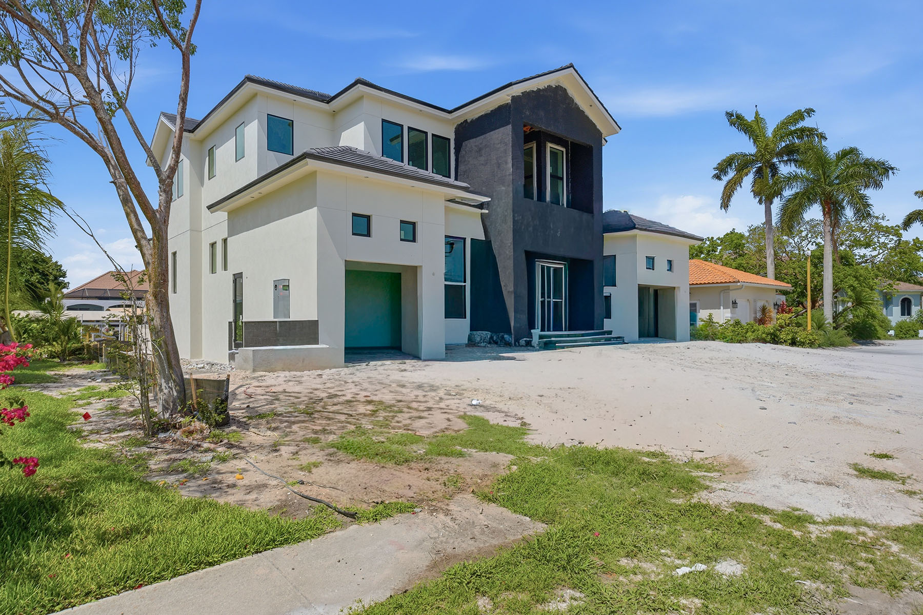 1790 Maywood Court