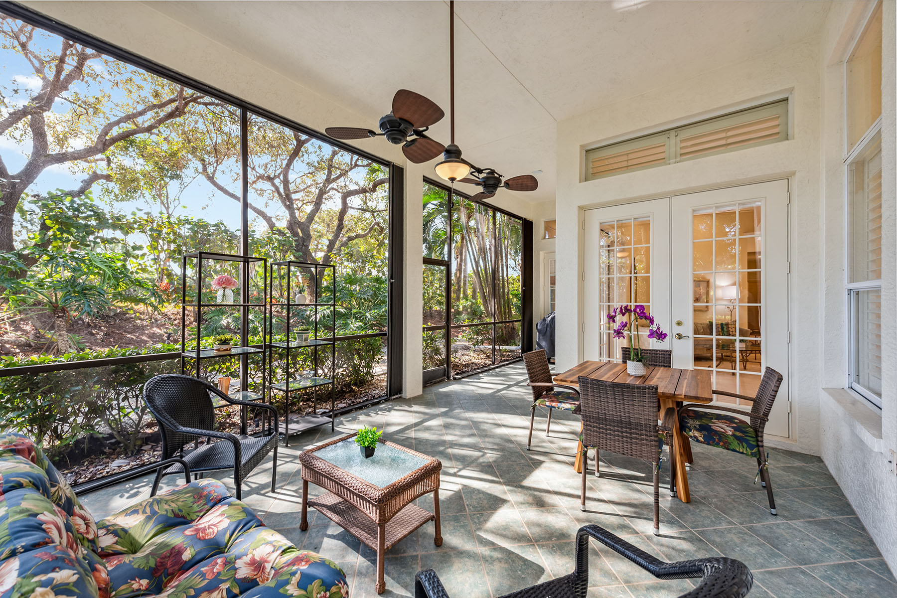 8599 Pepper Tree Way