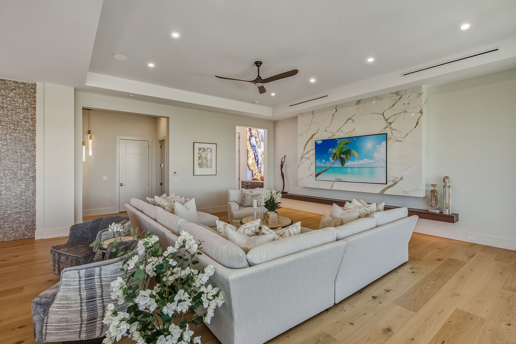 598 Spinnaker Drive, Marco Island, FL