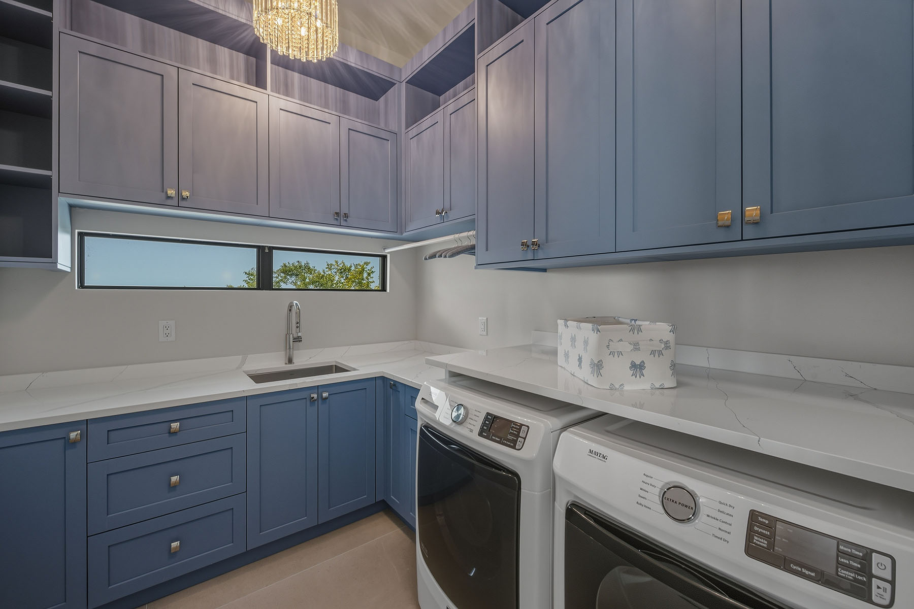 598 Spinnaker Drive, Marco Island, FL