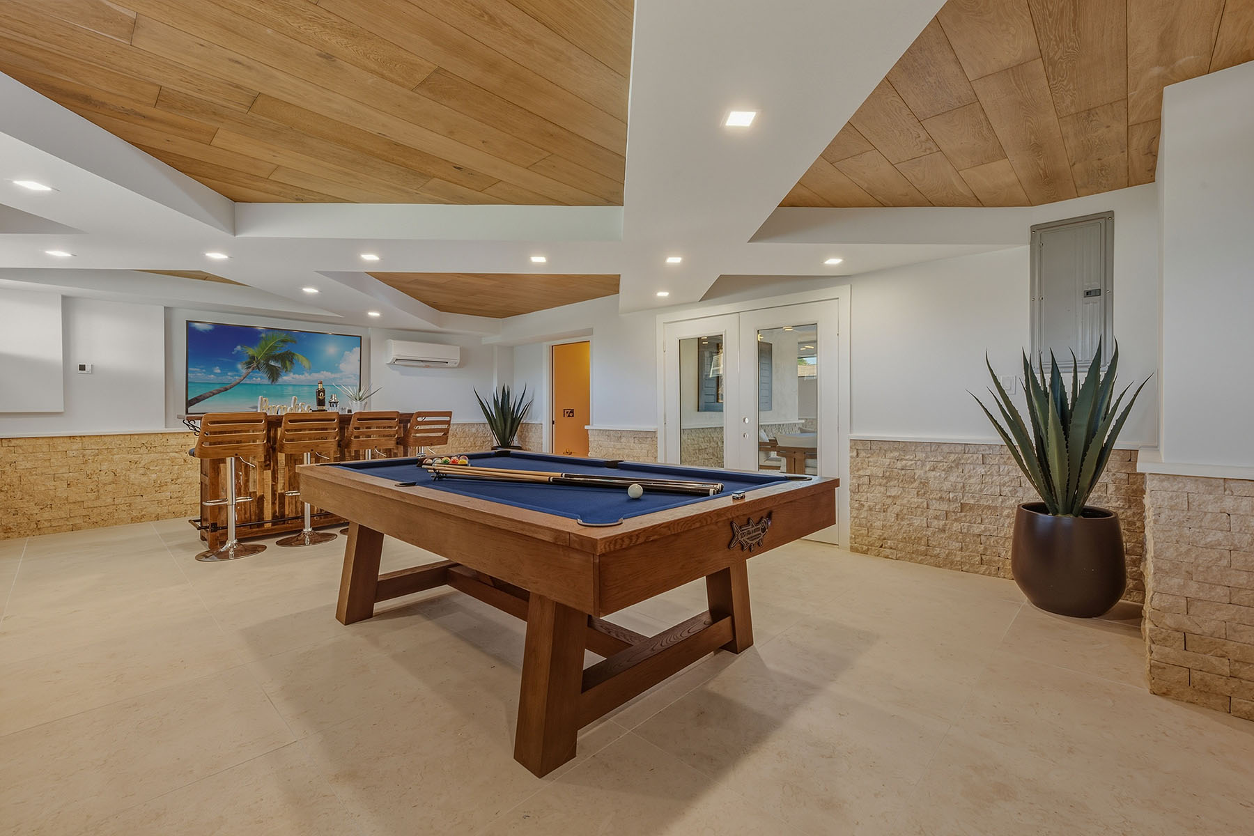 191 Leeward Court