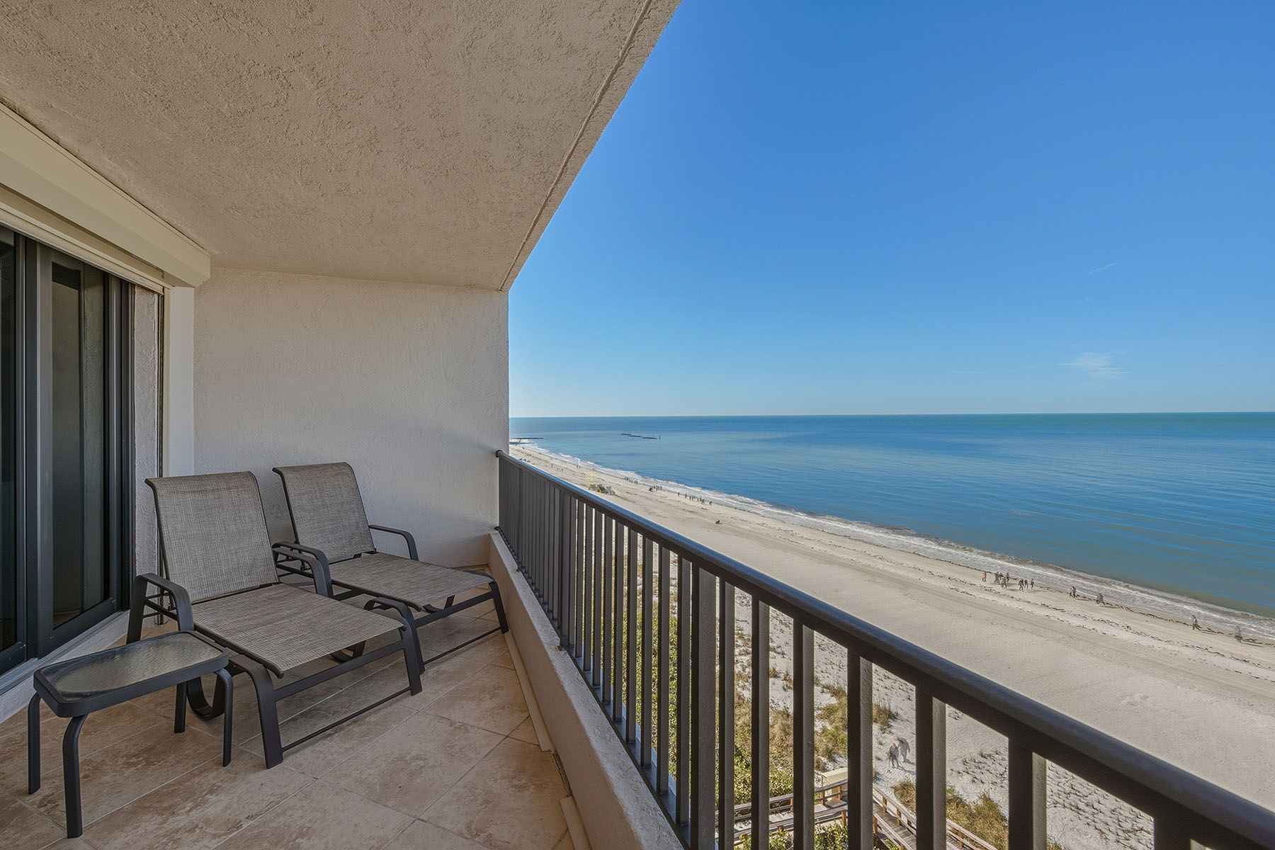 850 S Collier Boulevard , 802