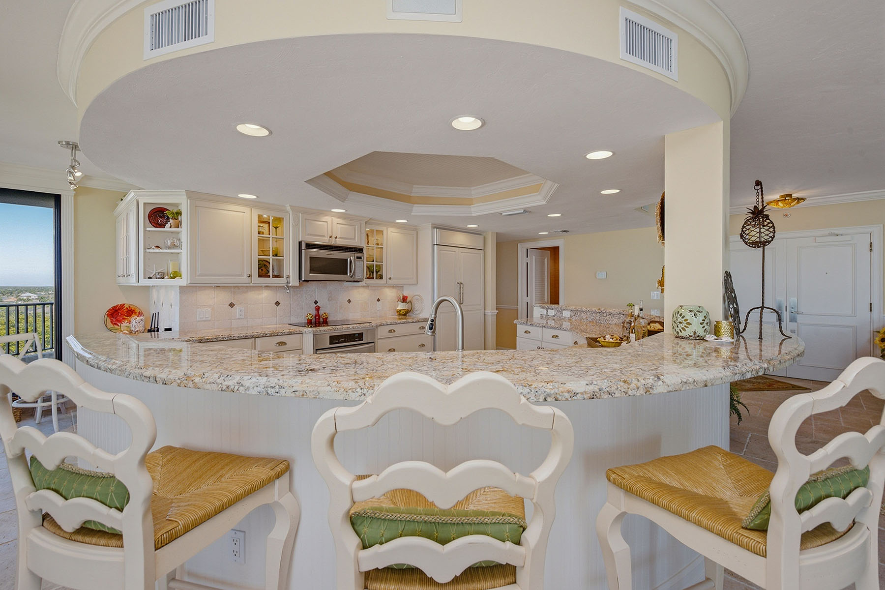 850 S Collier Boulevard , 802