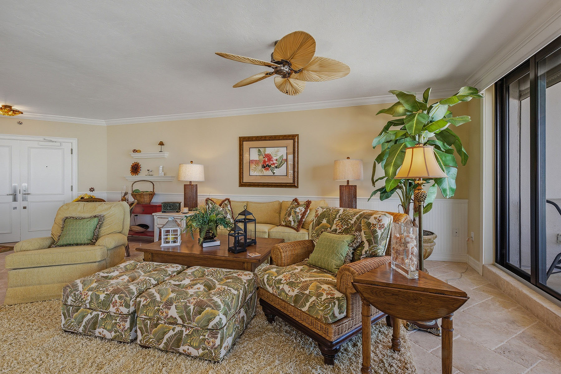 850 S Collier Boulevard , 802