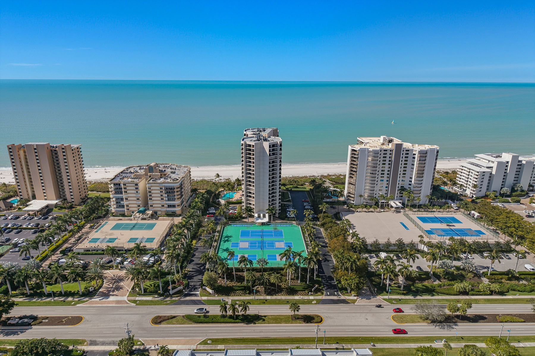 850 S Collier Boulevard , 802