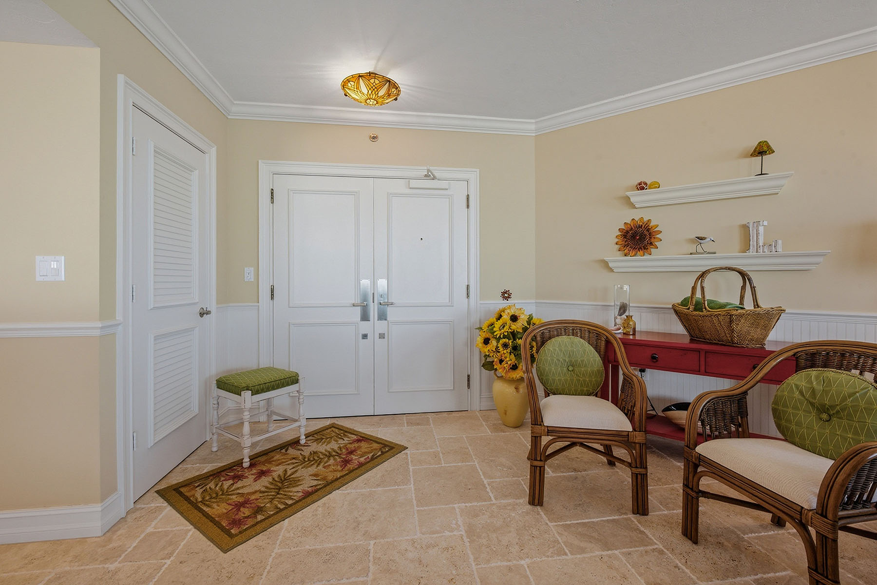 850 S Collier Boulevard , 802