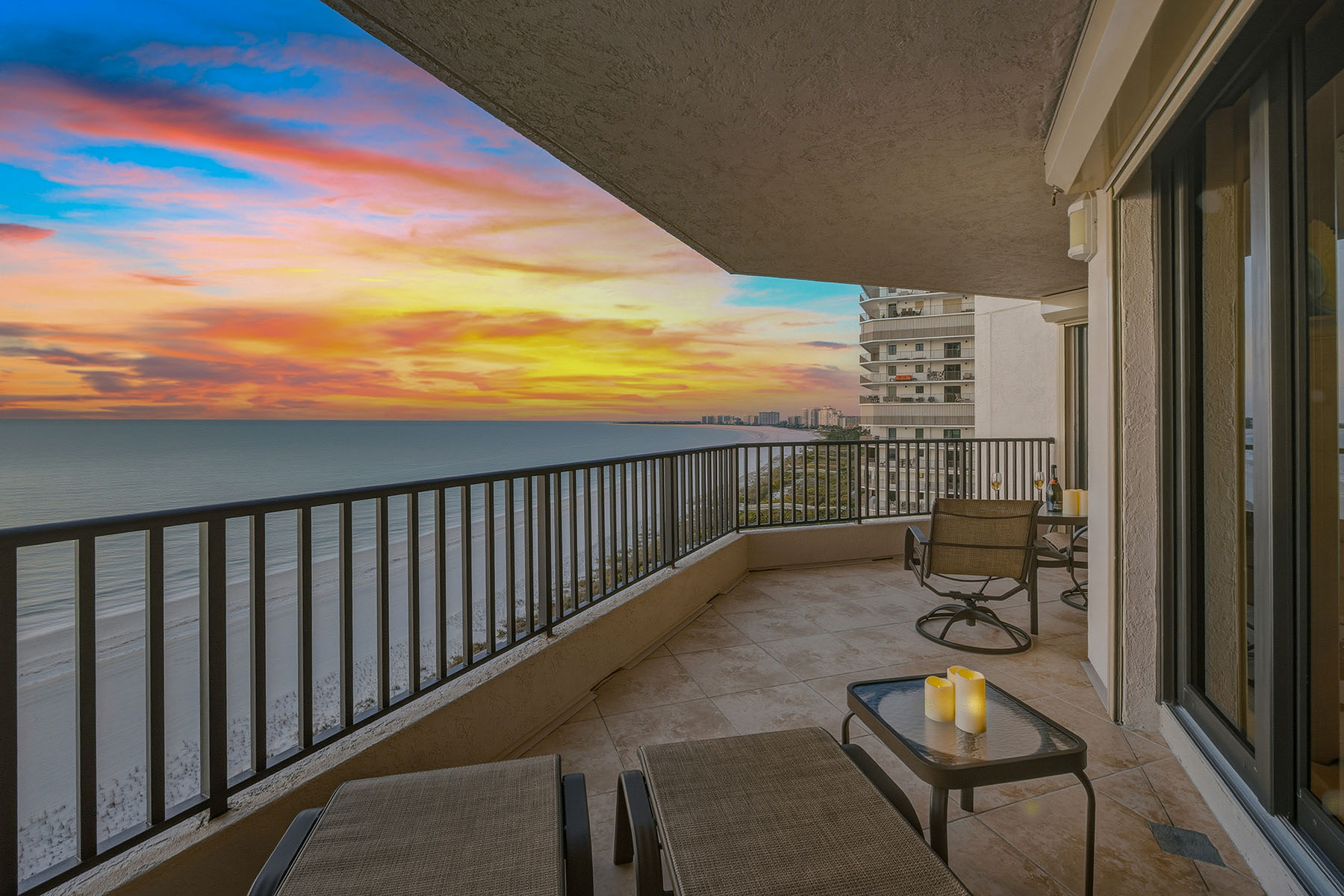 850 S Collier Boulevard , 802