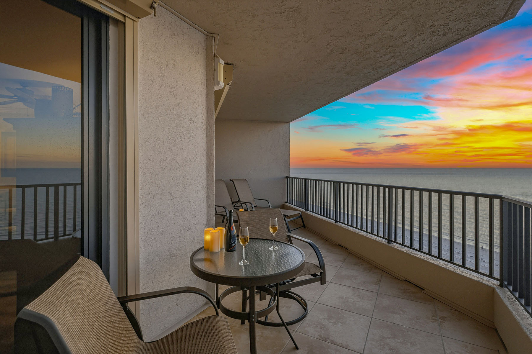 850 S Collier Boulevard , 802