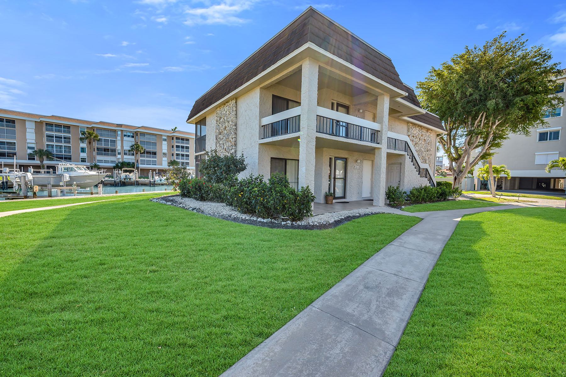 881 Panama Court , 202