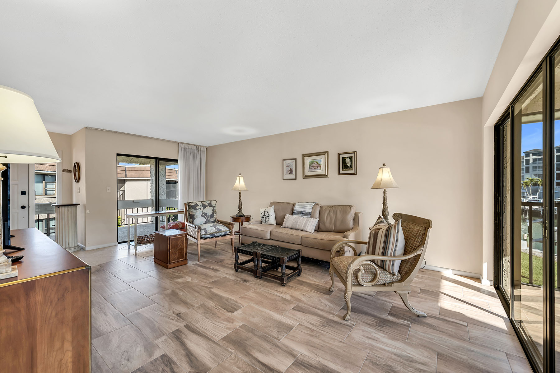 881 Panama Court , 202