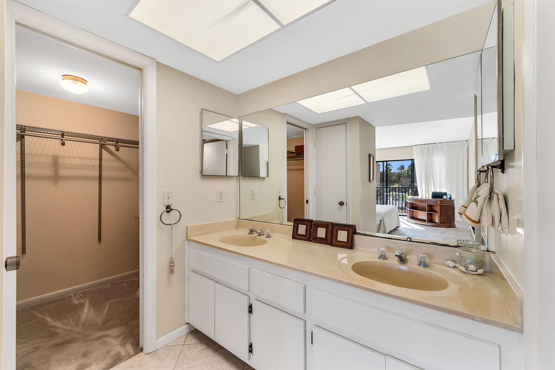 881 Panama Court , 202