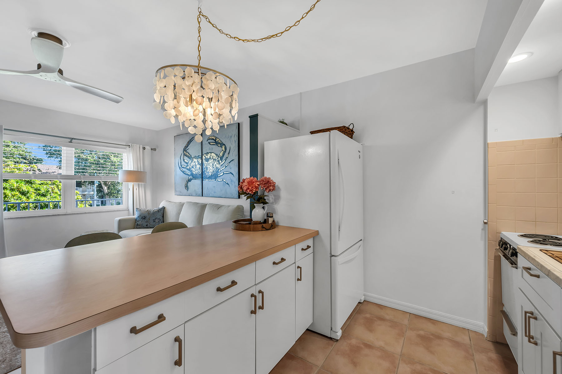 190 N Collier Boulevard , N8