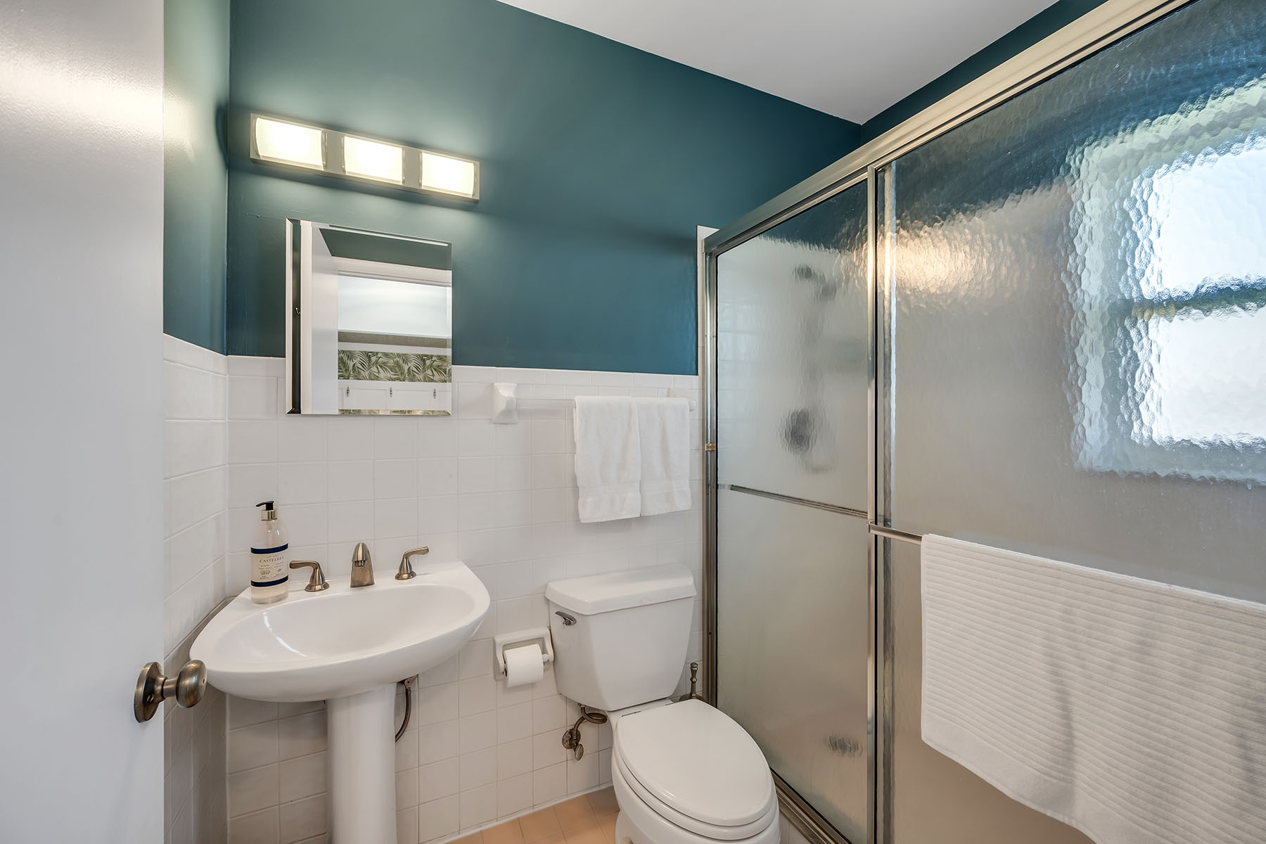 190 N Collier Boulevard , N8