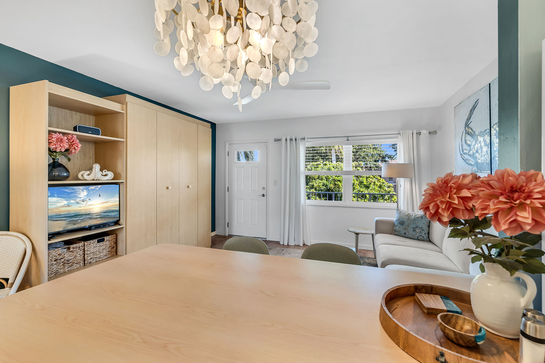 190 N Collier Boulevard , N8