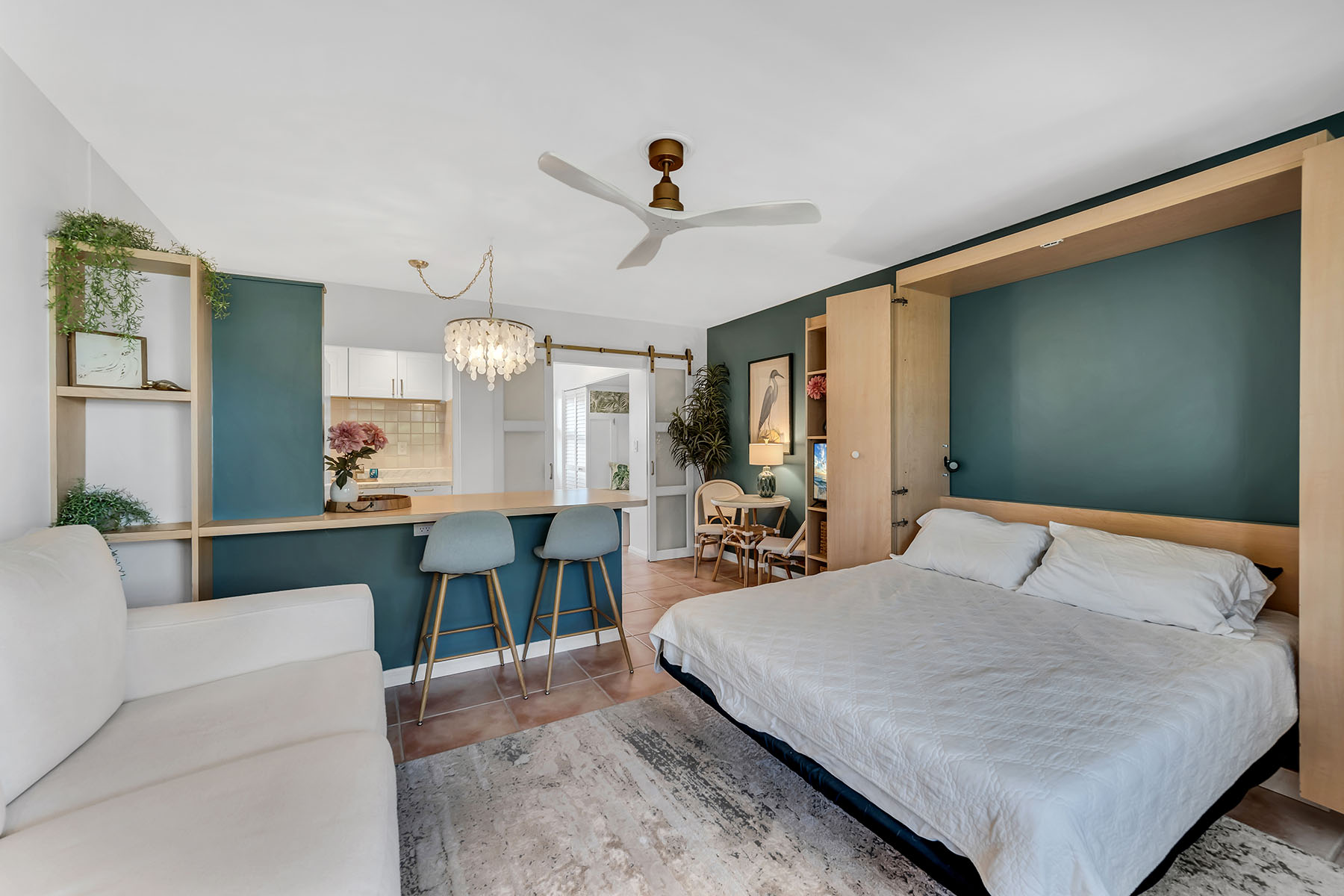 190 N Collier Boulevard , N8