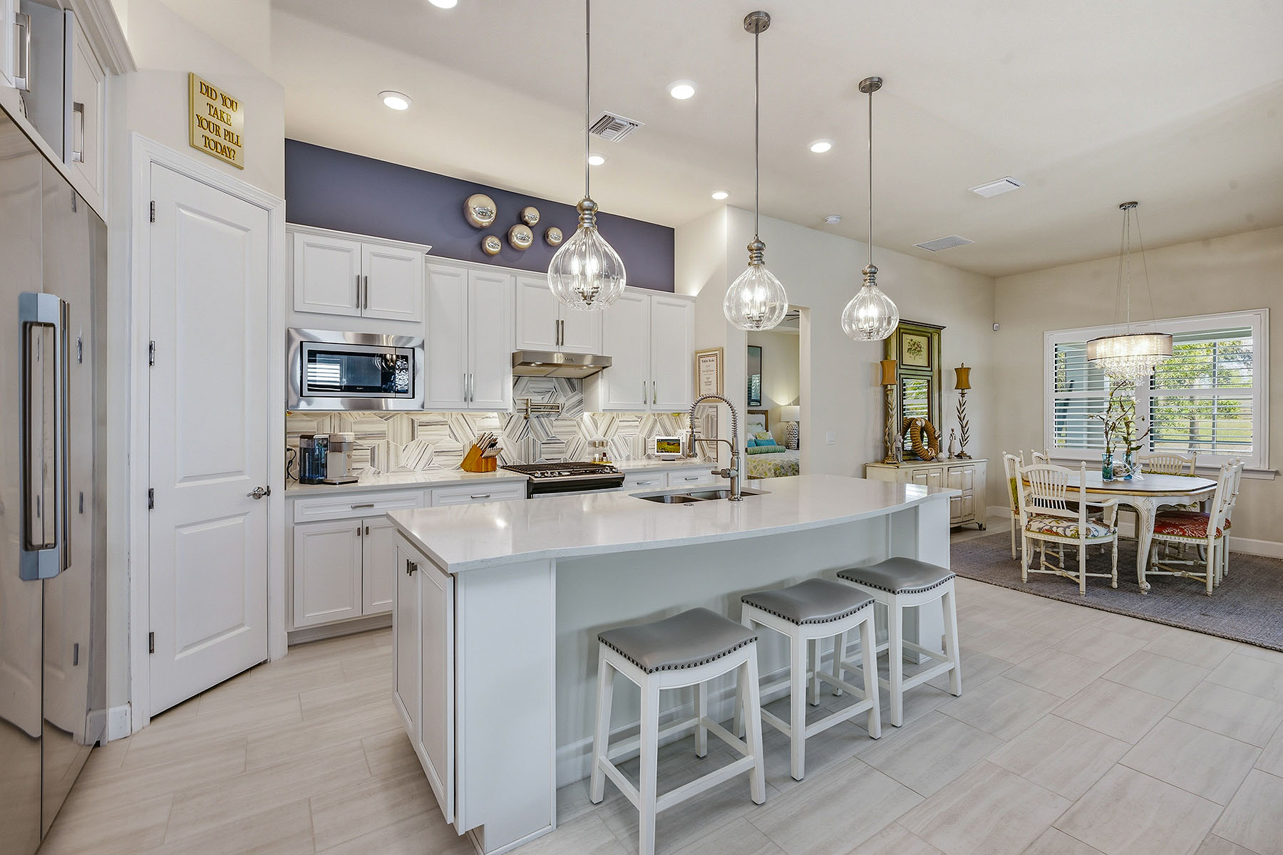 2730 Aviamar Circle