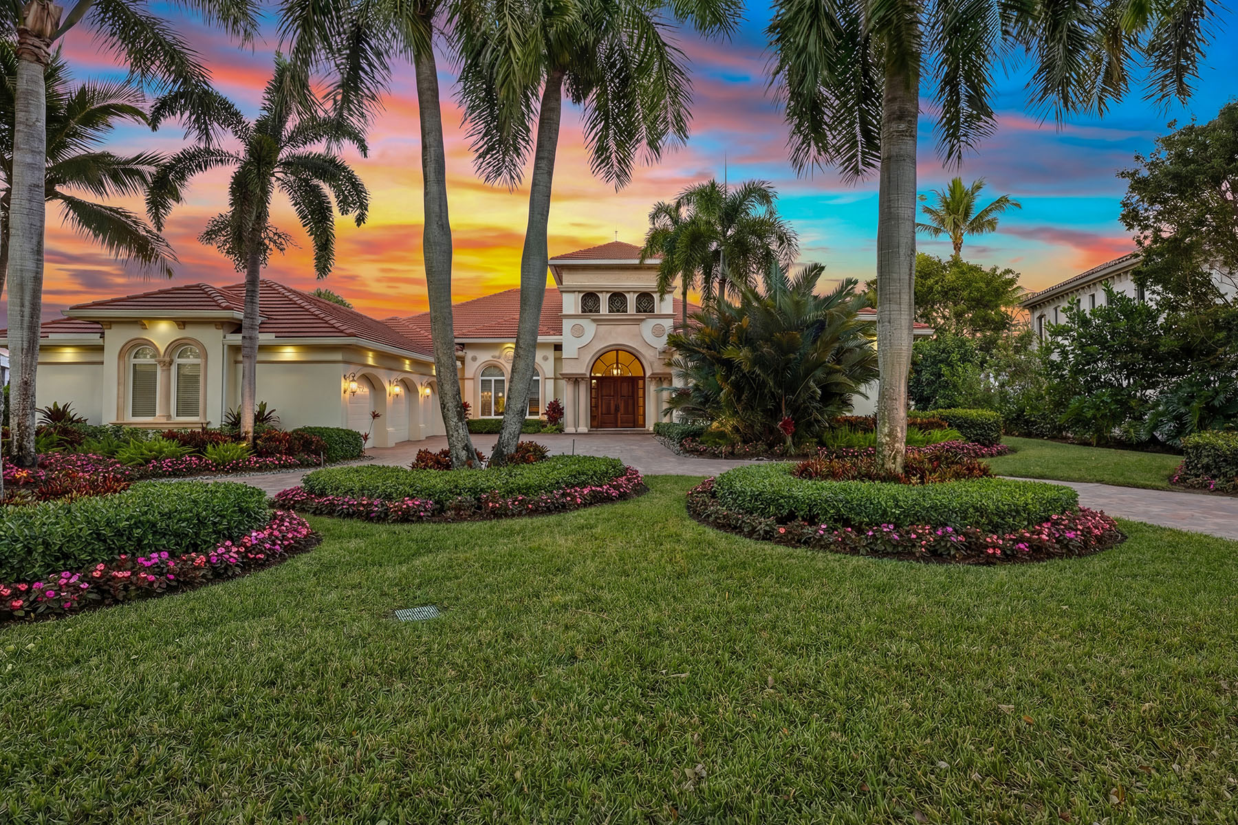 3840 Isla Del Sol Way