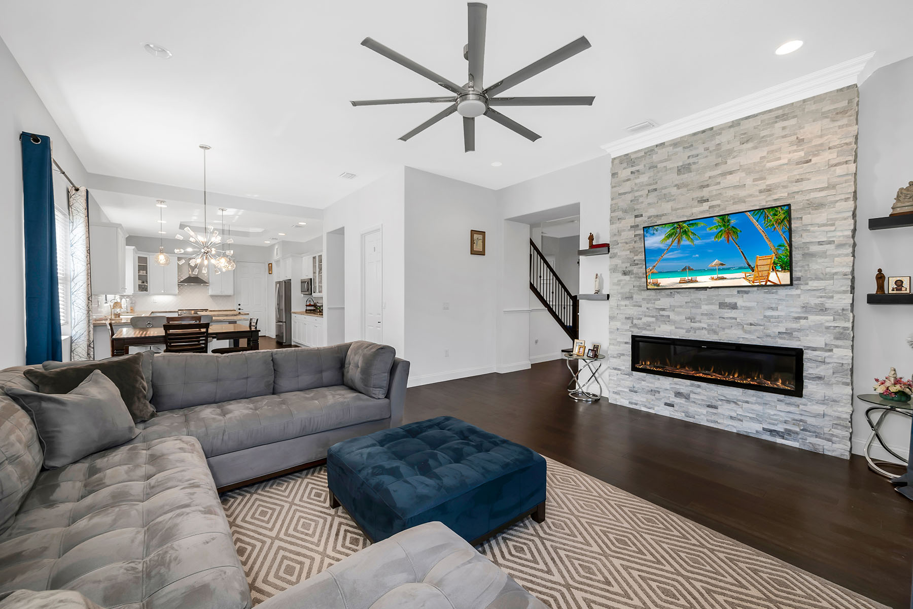 5344 Chandler Way