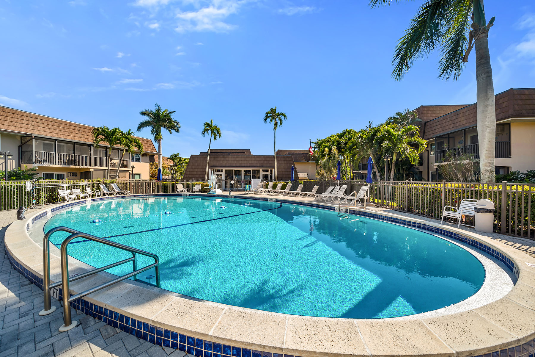 87 N Collier Boulevard , J15