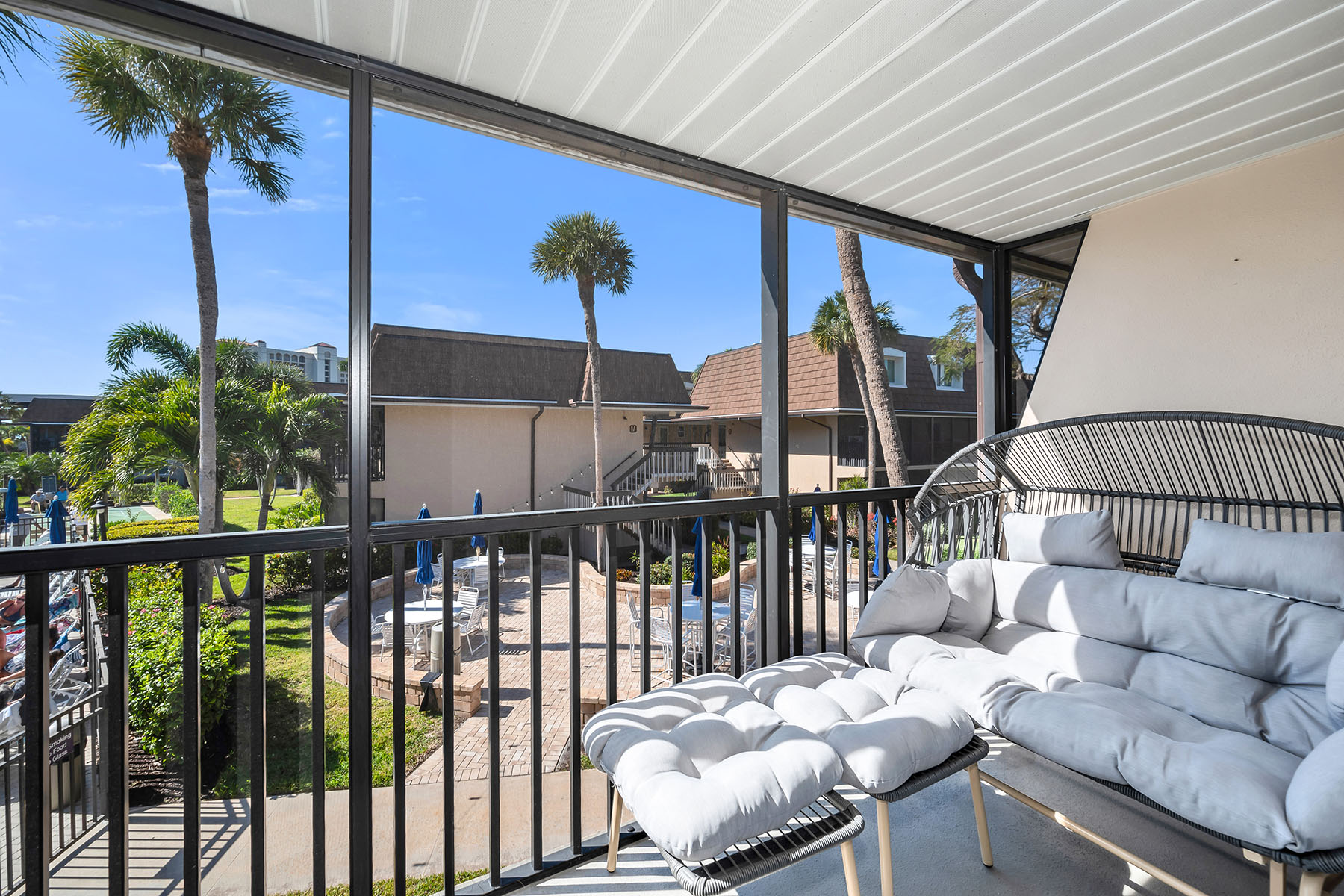 87 N Collier Boulevard , J15