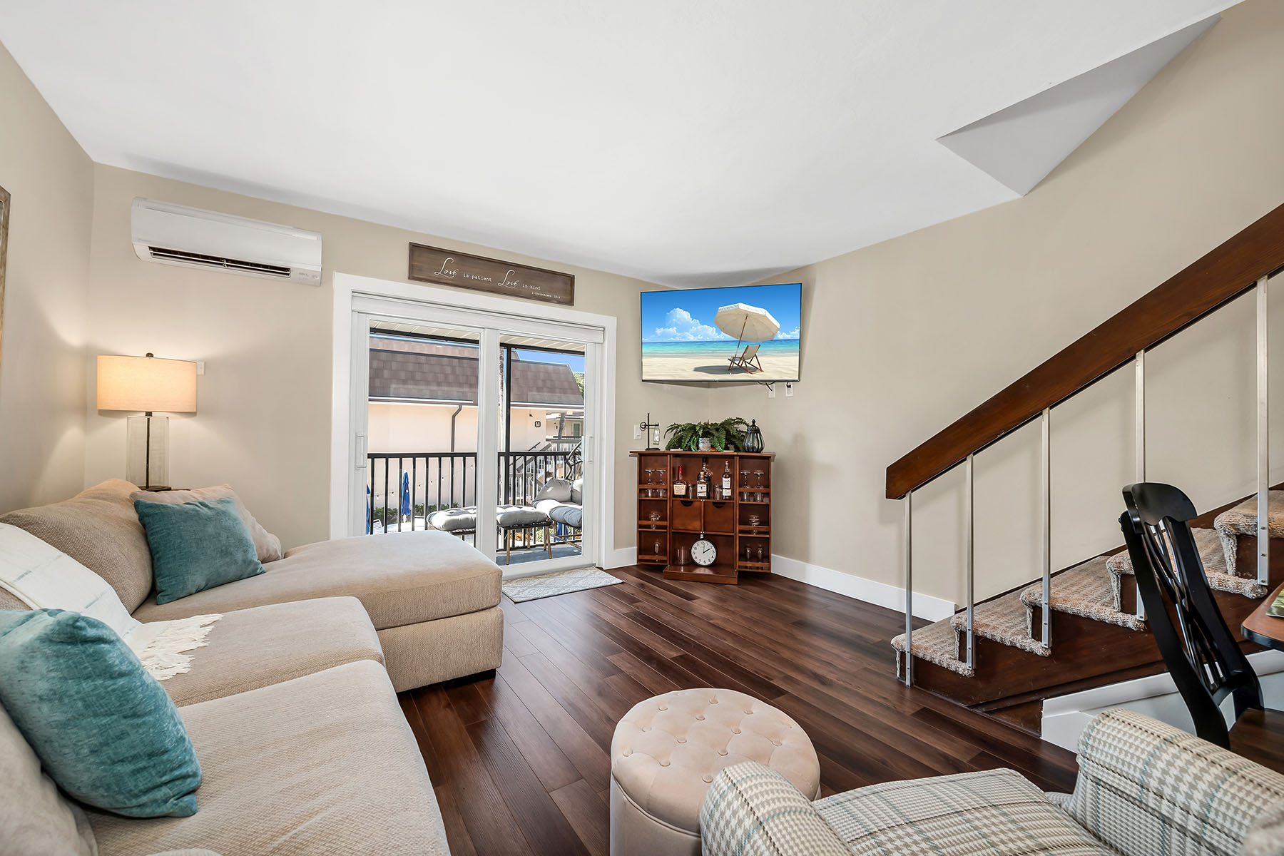 87 N Collier Boulevard , J15