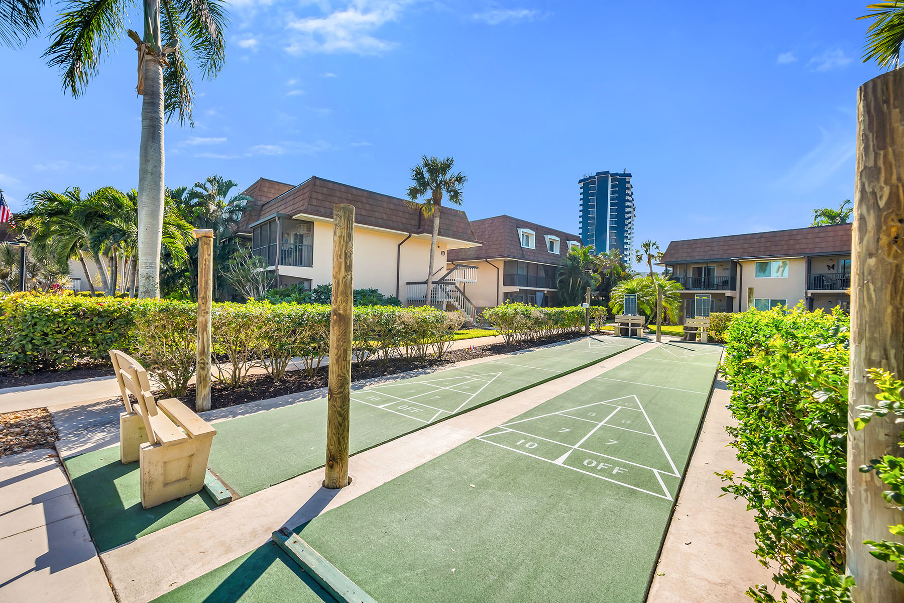 87 N Collier Boulevard , J15