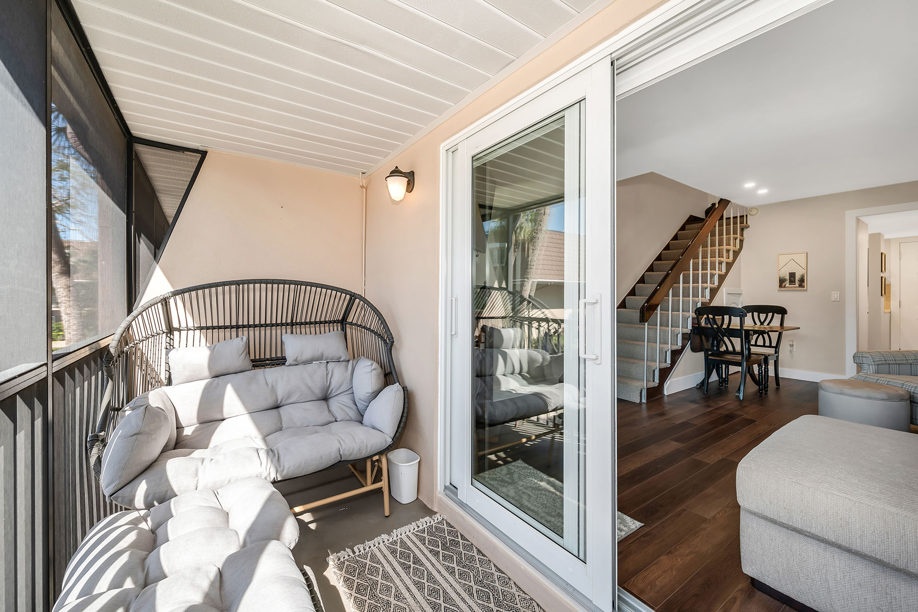 87 N Collier Boulevard , J15