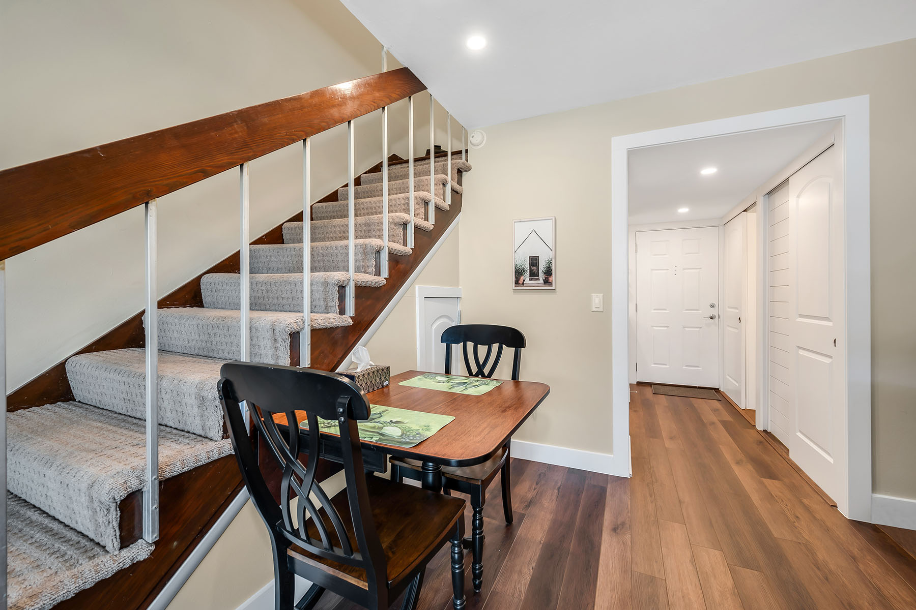 87 N Collier Boulevard , J15