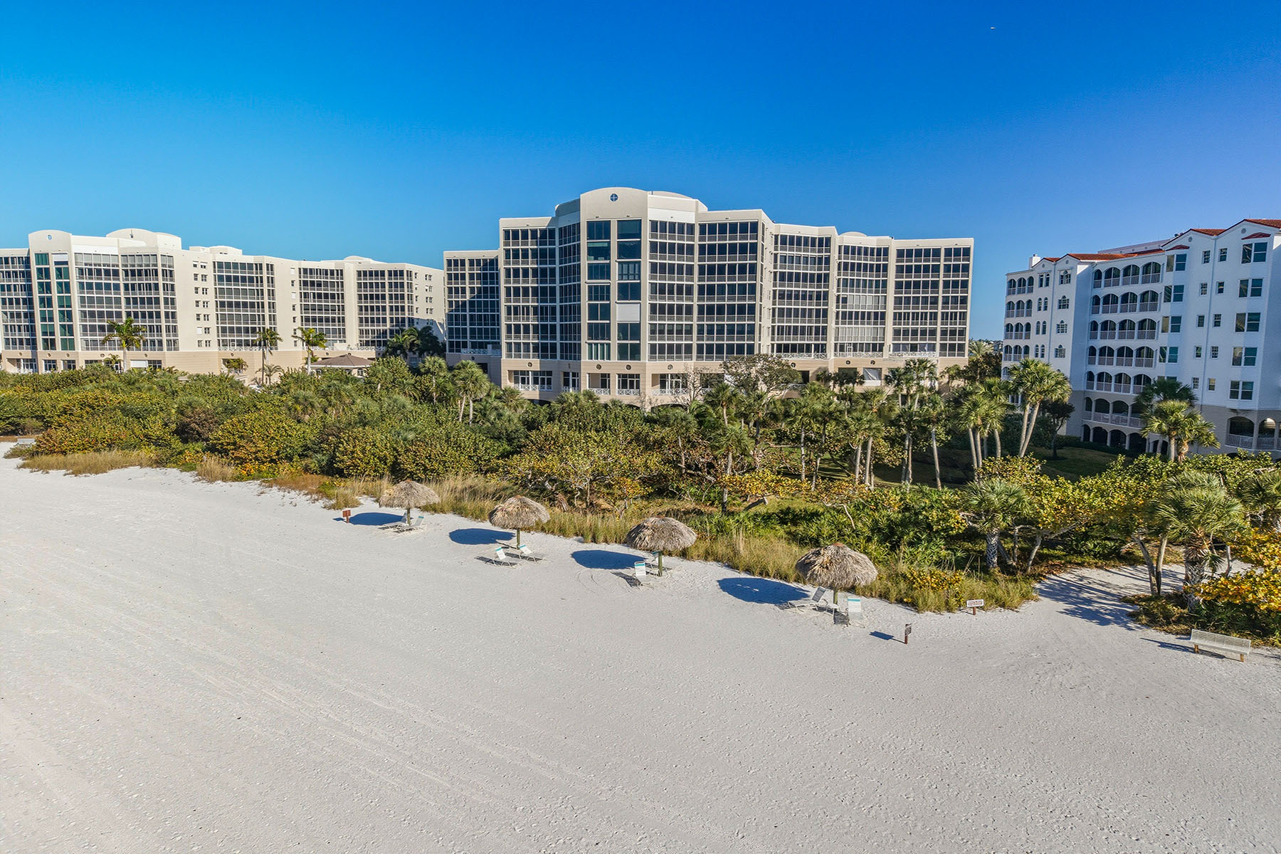4000 Royal Marco Way , 324